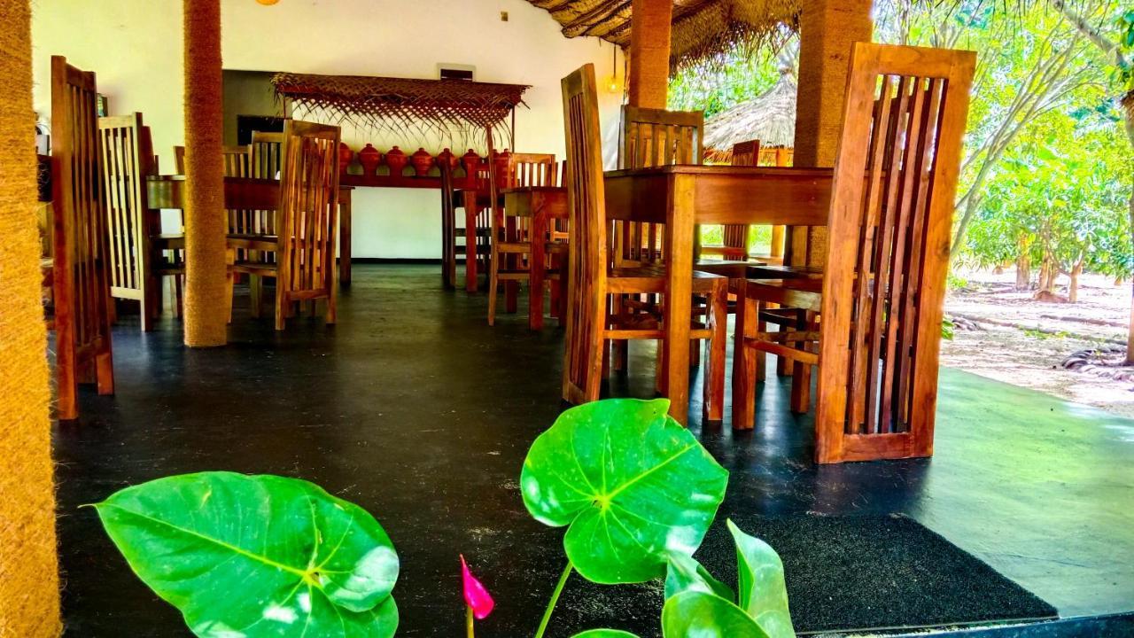Ceylon Amigos Eco Resort Sigiriya Esterno foto