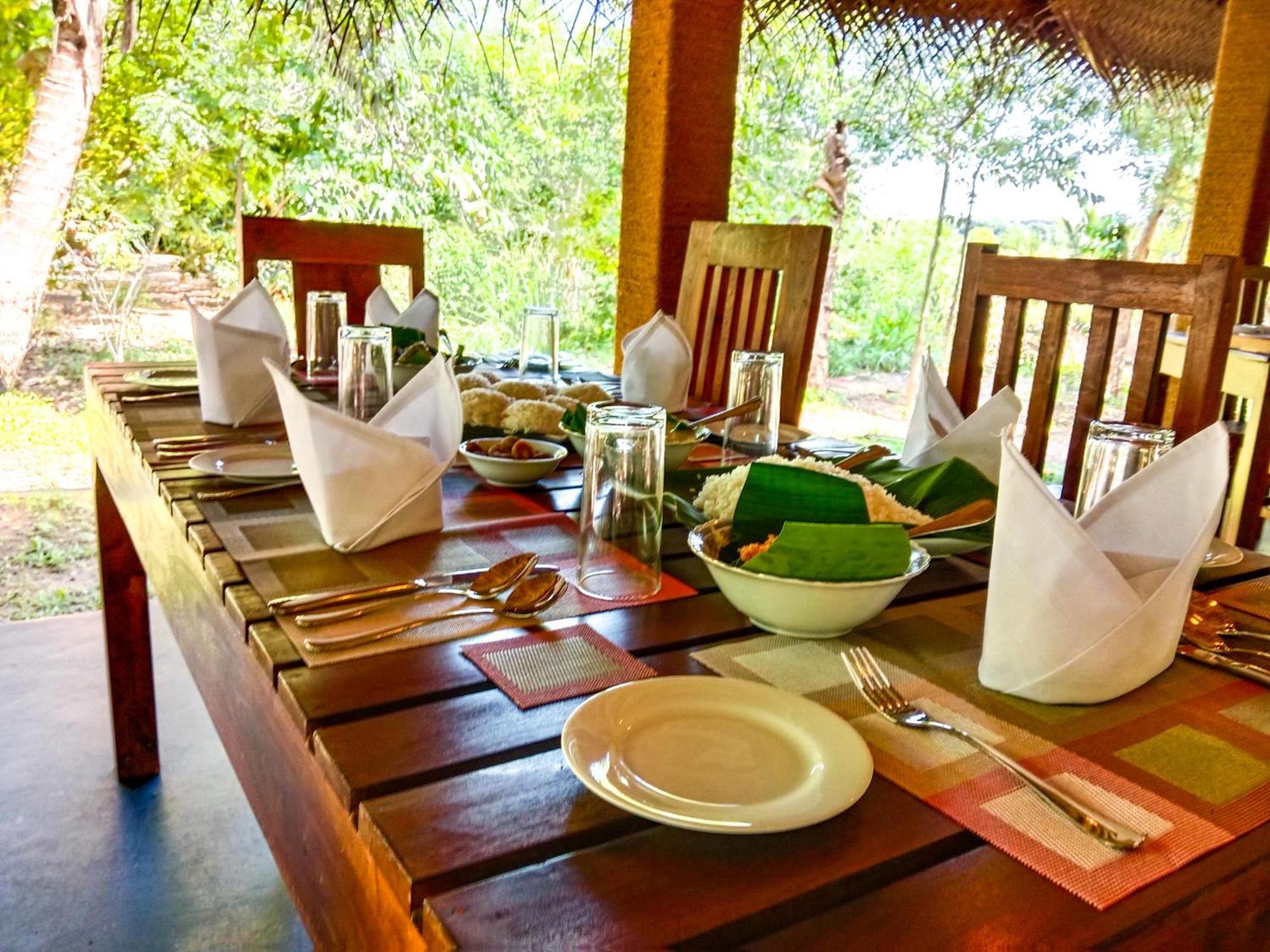 Ceylon Amigos Eco Resort Sigiriya Esterno foto